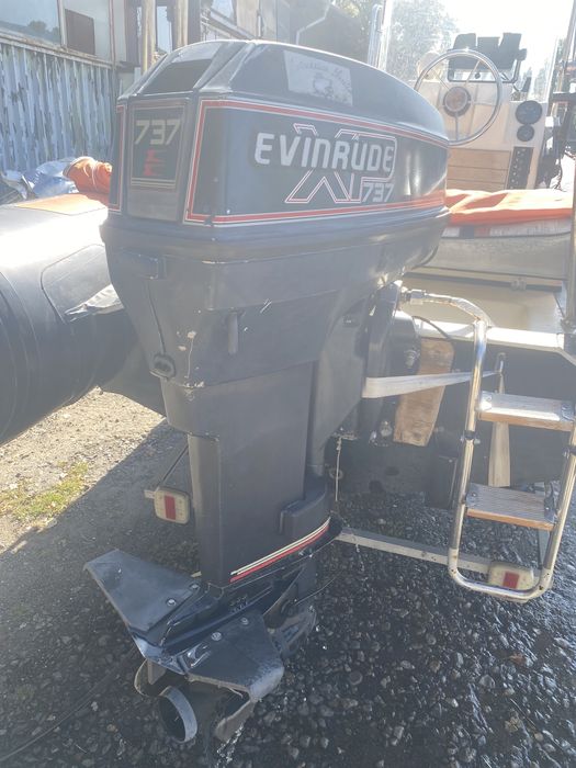 Лодка RIB Lomac 5m.