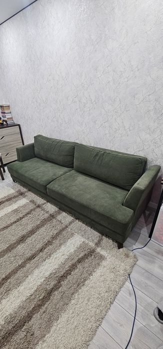 Диван на продажу