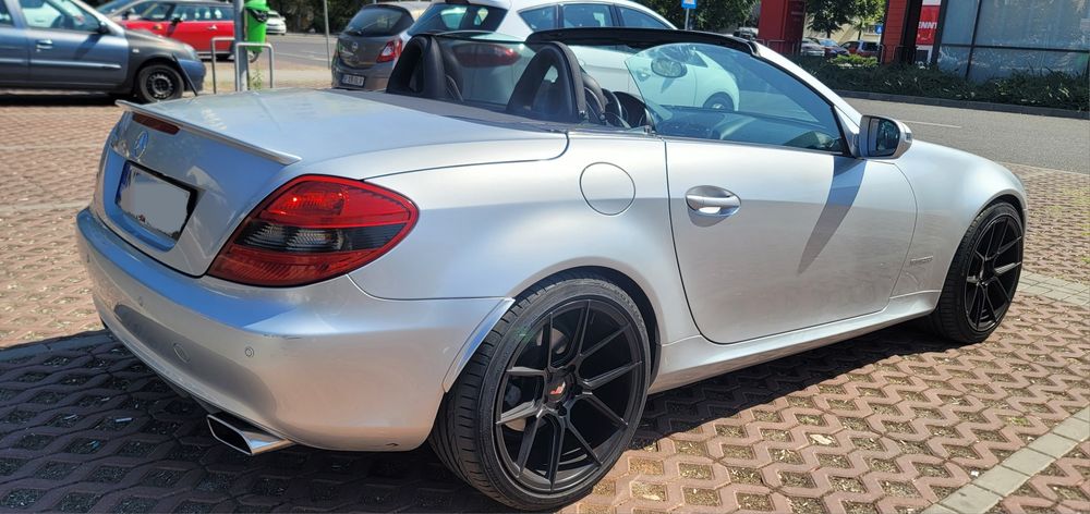 Vând Mercedes SLK 2010