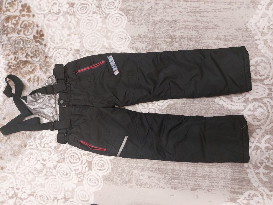 Продам детский зимний комбинезон