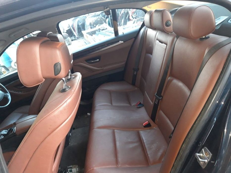 Dezmembrari  BMW 5 (F10, F18, F07, F11)  2009  > 0000 520 d Motorina