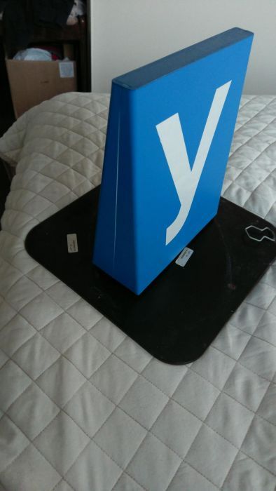 Магнитна табела за учебен автомобил