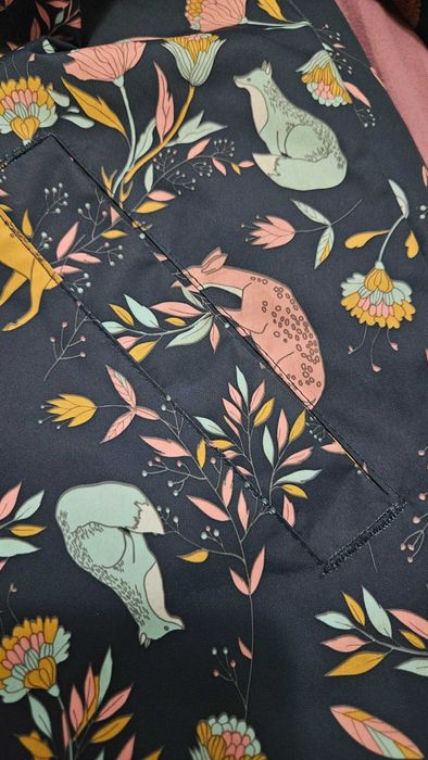 Осенняя куртка для девочки 5-7 лет