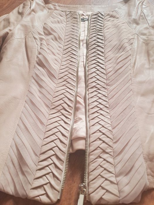 Ест.кожа Elisabetta Franchi GOLD оригинално яке