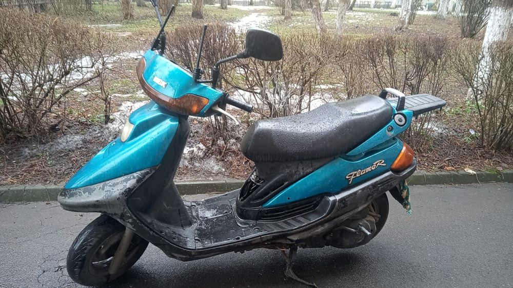 Scuter 125 Yamaha mbk