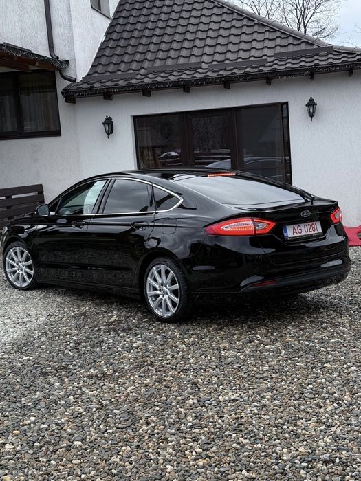 Ford Mondeo*Fabr 2015-11*2.0 Diesel*Clima*Navi*Xenon