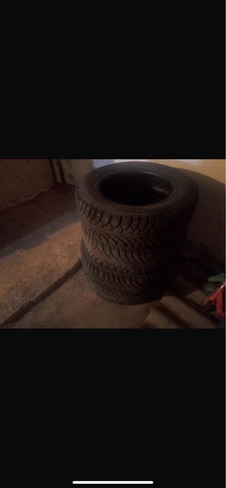Продам зимние шины