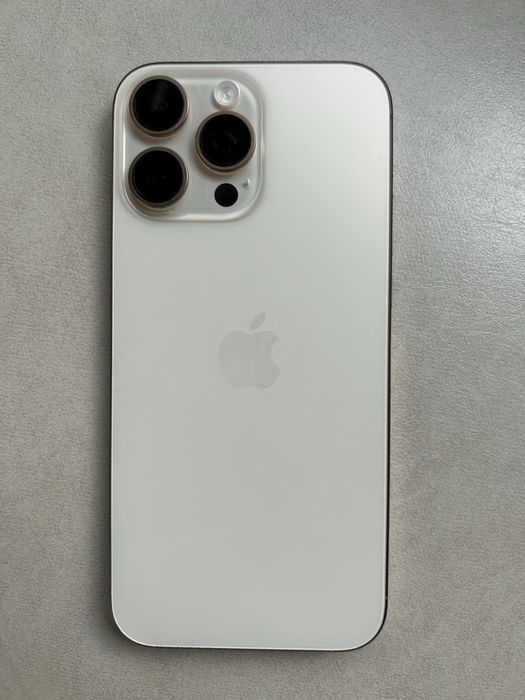 Iphone 16 про Мах 256гб