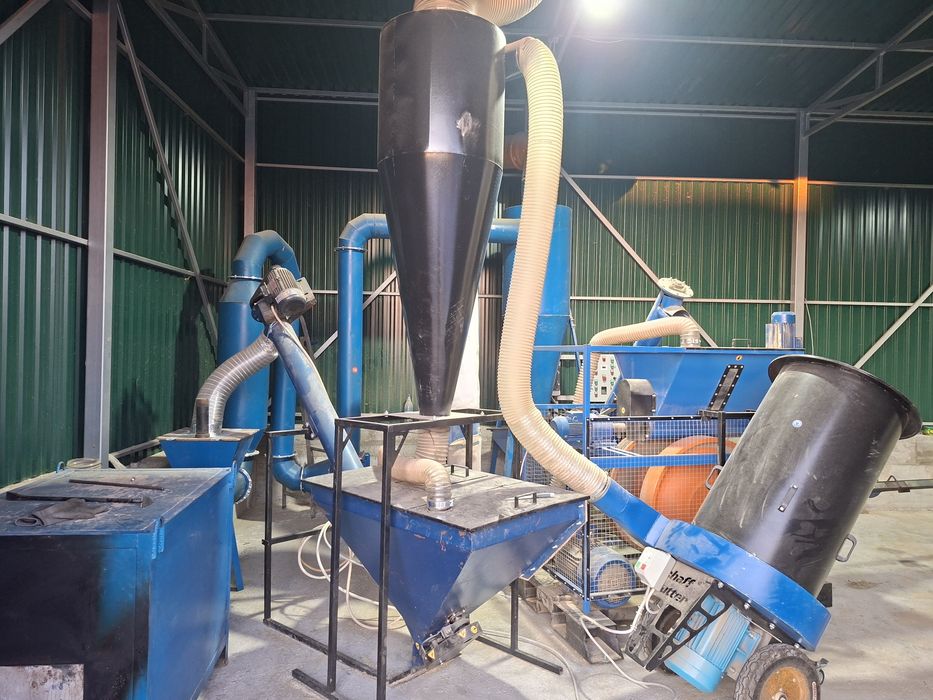 Linie brichete resturi vegetale si rumegus