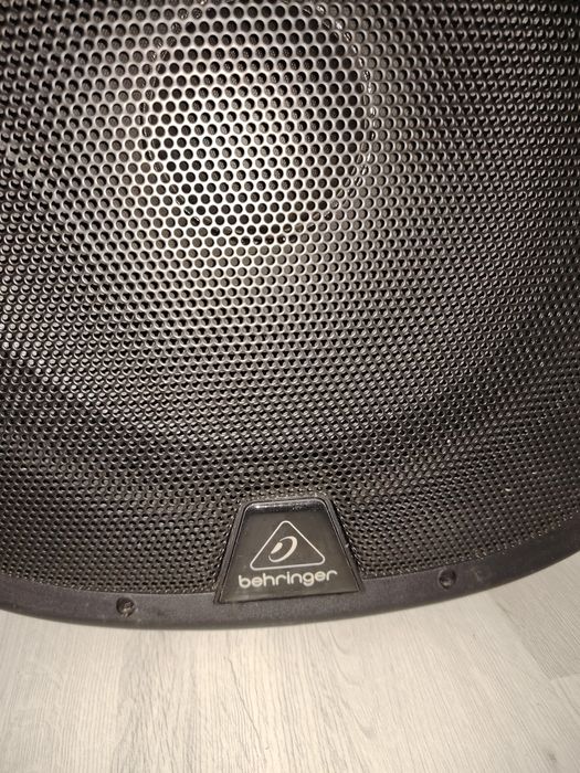 Boxă Nouă,Activă 300 W!