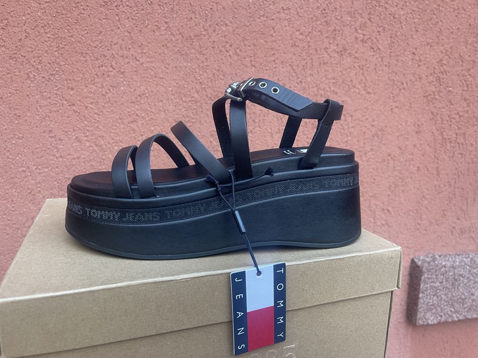 Sandale Tommy Jeans originale noi piele cu platforma TH Hilfiger