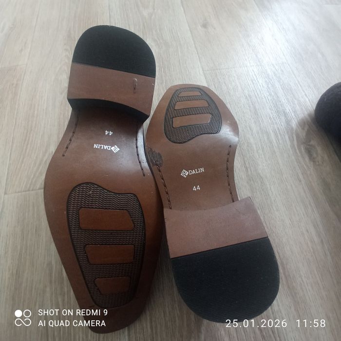 Мужские кожаные туфли