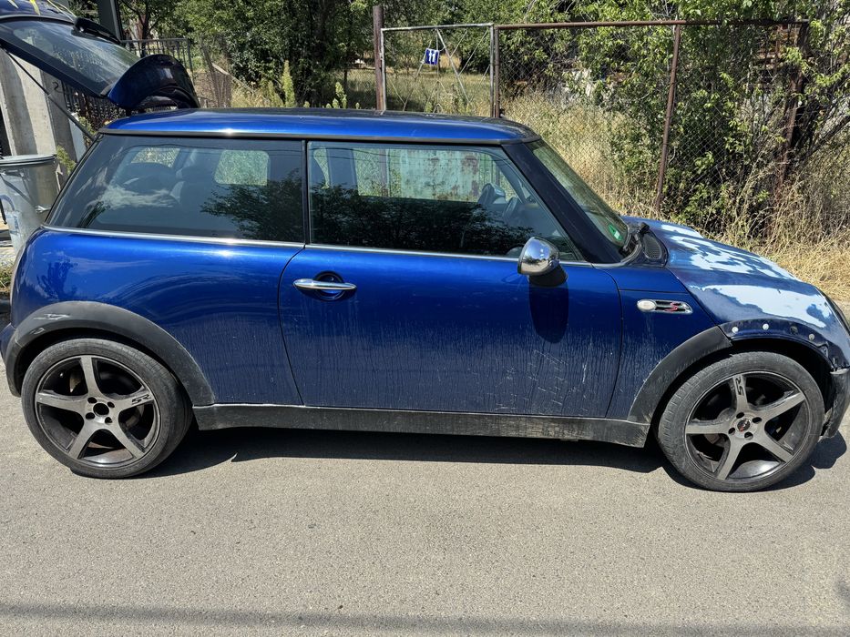 Mini Cooper R50 1.6 i на части