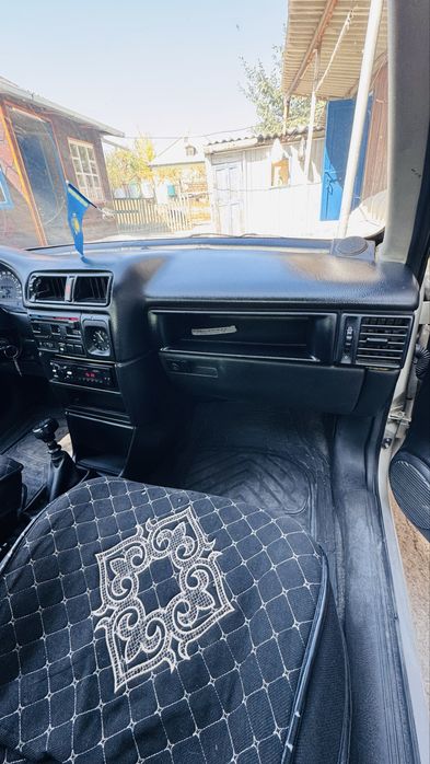 Продам машину опель вектра