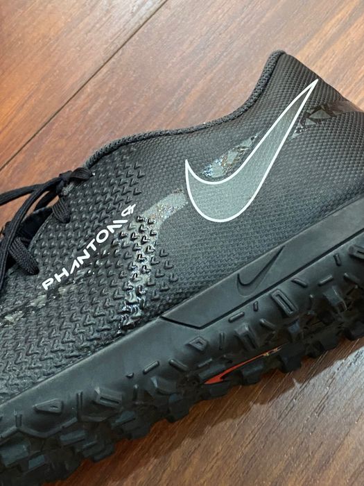 Кроссовки Nike размер 38