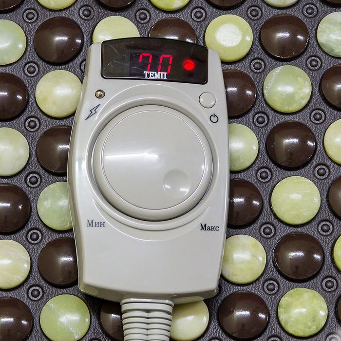 Загряващ килим от турманиева нано керамика и нефрит срещу болки в гърб