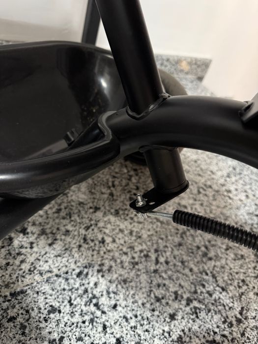 Триколка със сенник Chipolino - Max Sport, маршмелоу