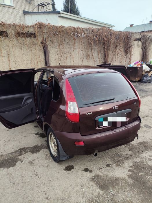 Продам машину лада калина