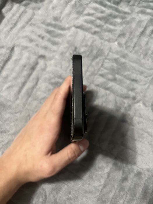 Продам Iphone 15 Pro Max