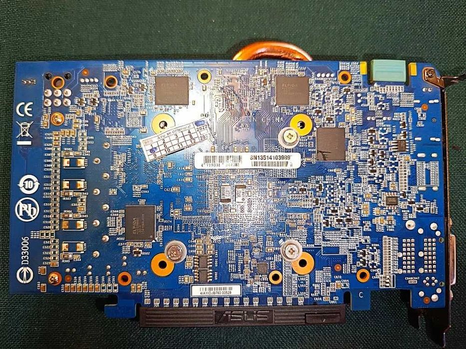 GIGABYTE GeForce GTX 660 WindForce2 2GB GDDR5 192bit (GV-N660WF2-2GD) Placa video