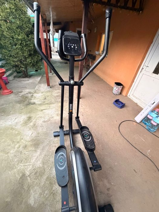 Bicicletă eliptică fitness