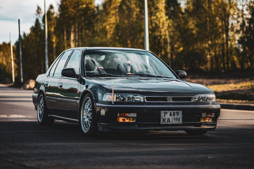 Хонда аккорд 91г 2.2 седан