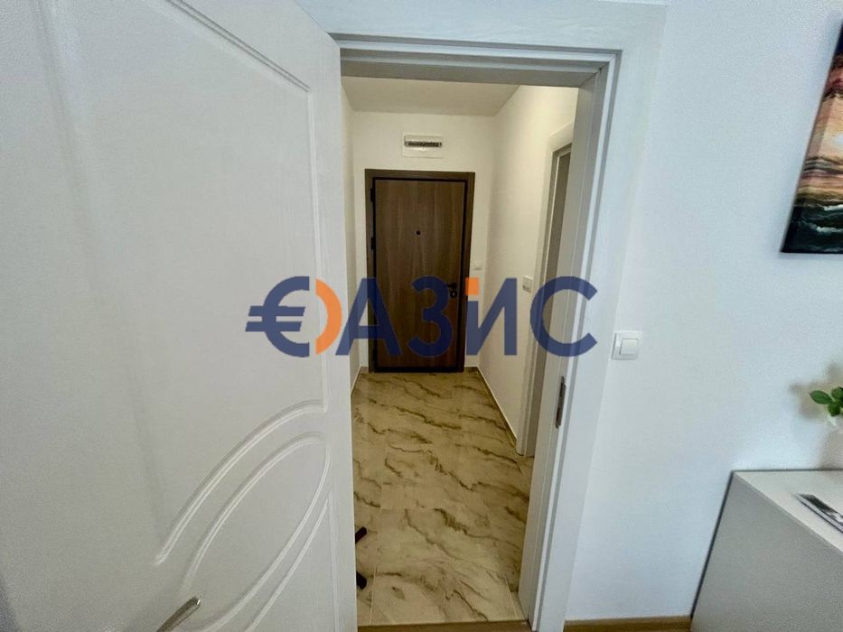 Продава се Двустаен апартамент в к.к. Слънчев бряг - 52 кв.м за 1902 €/кв.м - Снимка #11