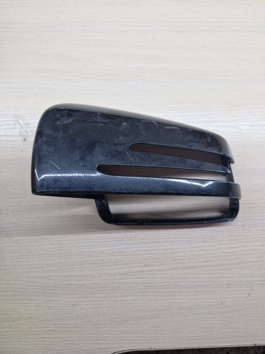 Левый корпус w221 или w222