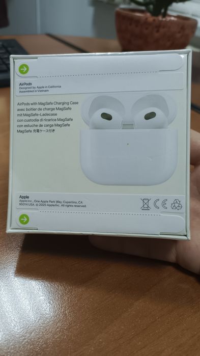 Наушники айрподс