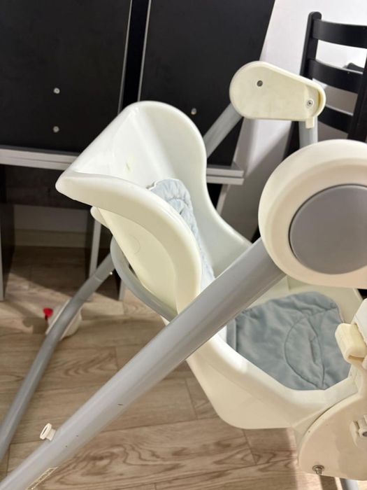 Продам детский стульчик для кормления