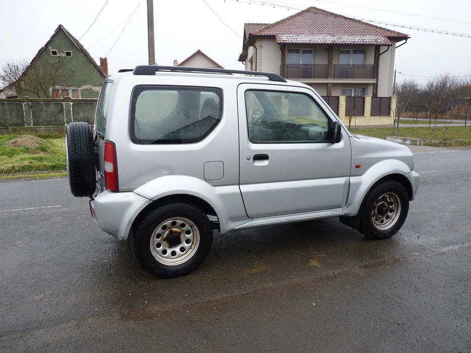 Suzuki Jimny  1.3