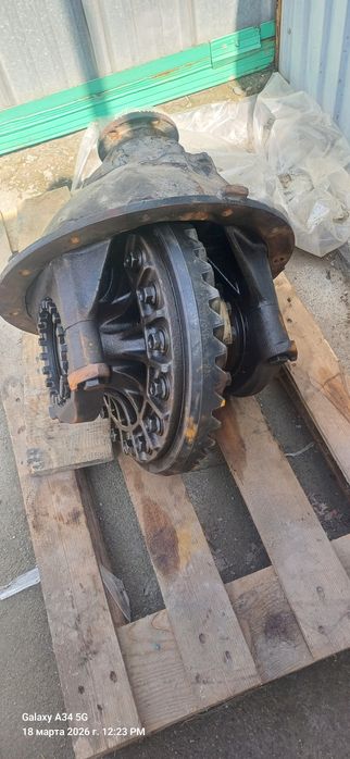 Продам редуктор на Ман 9/37