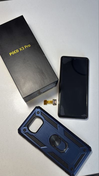 Продам телефон Poco