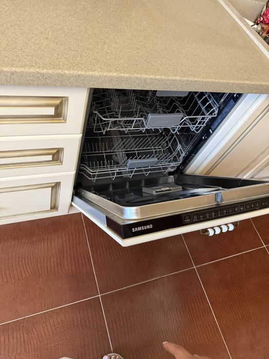 Продам кухонный гарнитур