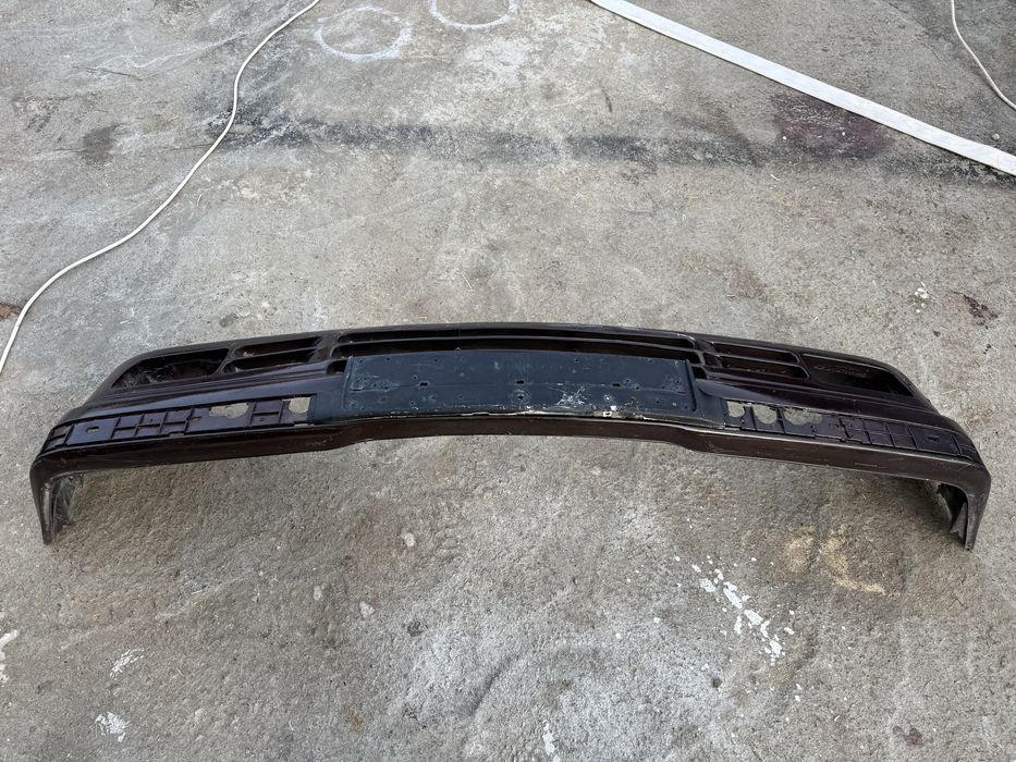 есть запчастьей разный машины