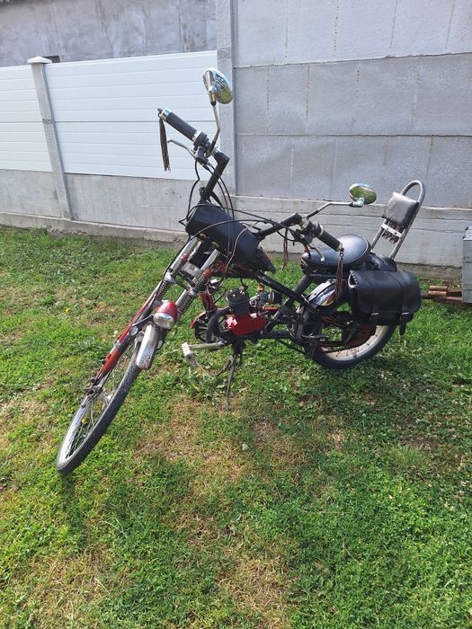 Bicicleta cu motor