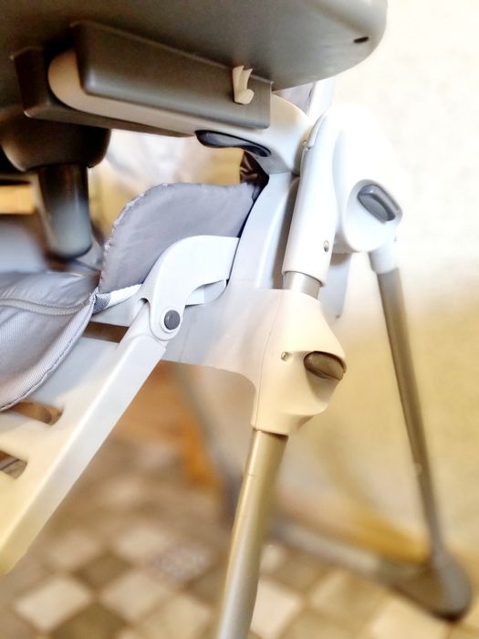 Scaun de masă Chicco Polly