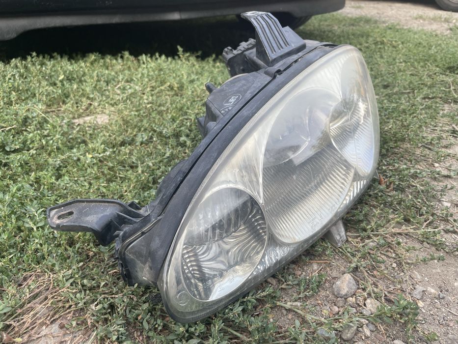 Vând far stranga mazda miata - nbfl