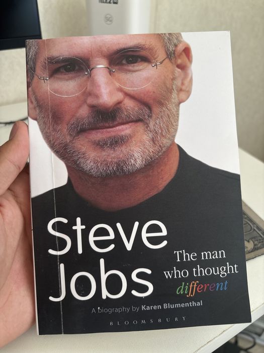 Книга Steve Jobs