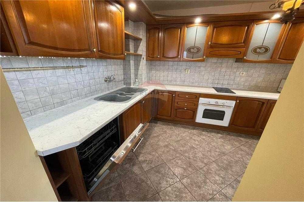 Дава се под наем Тристаен апартамент в Варна, Завод Дружба - 115 кв.м за 612 € - Снимка #3