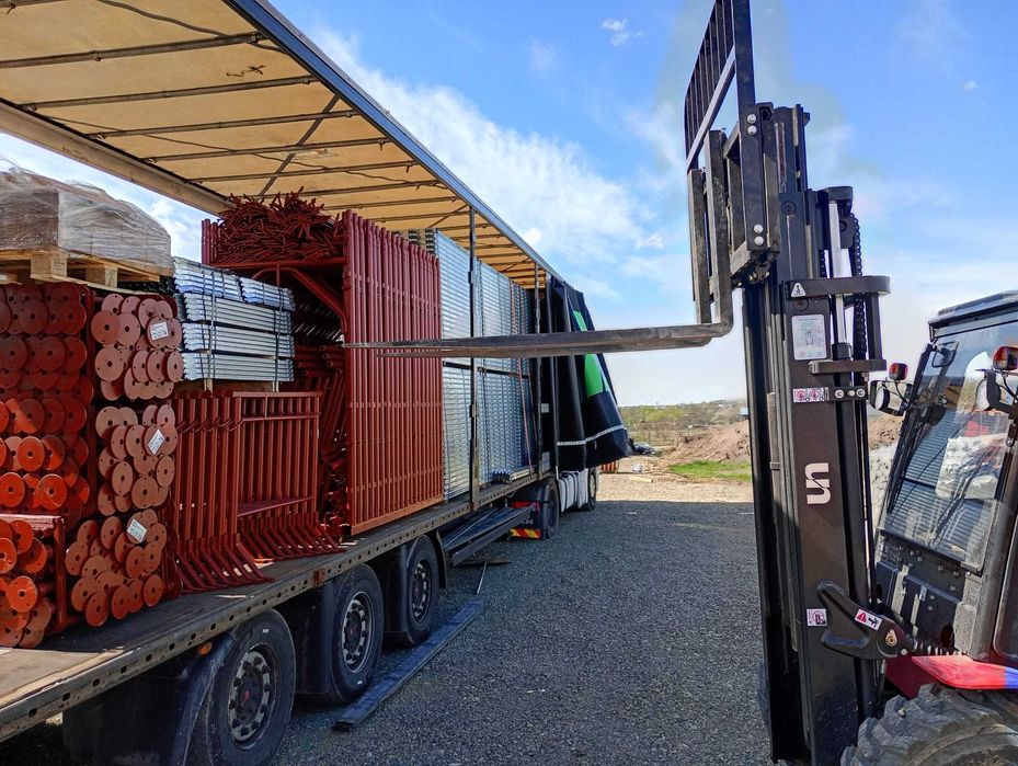 Schelă metalică completă import Italia, Nouă/Uzata - de vanzare și închiriere