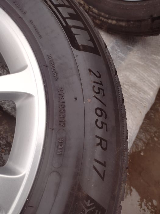 Топ състояние 4бр.215/65/17  Michelin PA5 MO dot1821