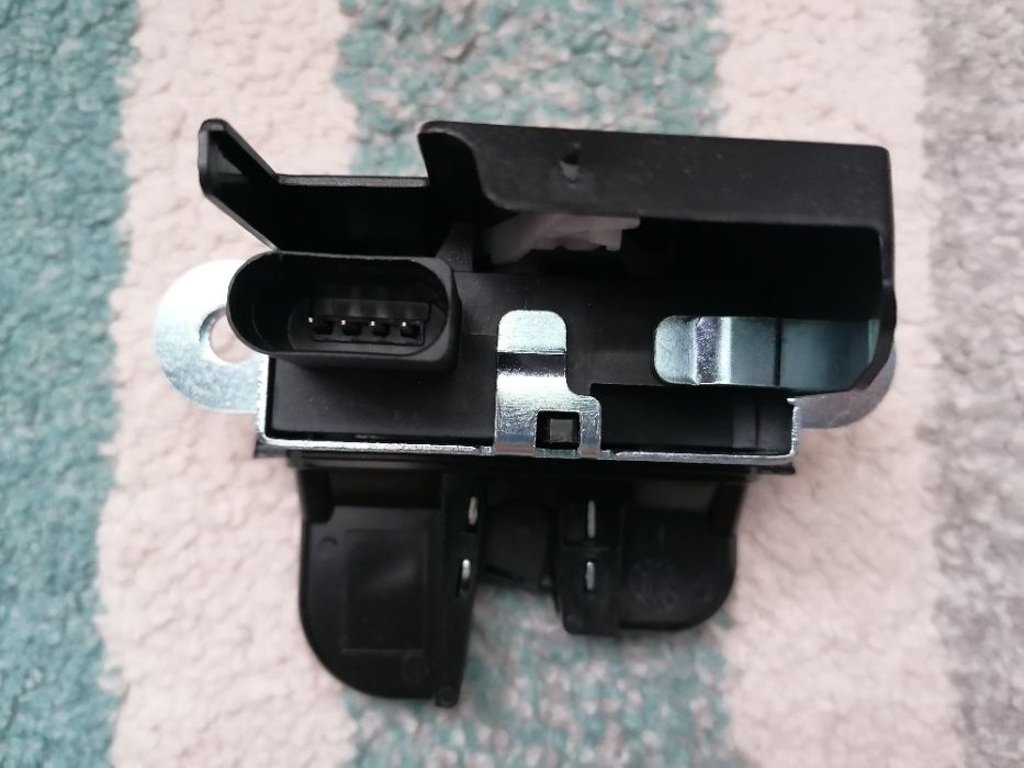 Broasca Yala Incuietoare Portbagaj Hayon Seat Leon 2 Toledo 3 Altea XL