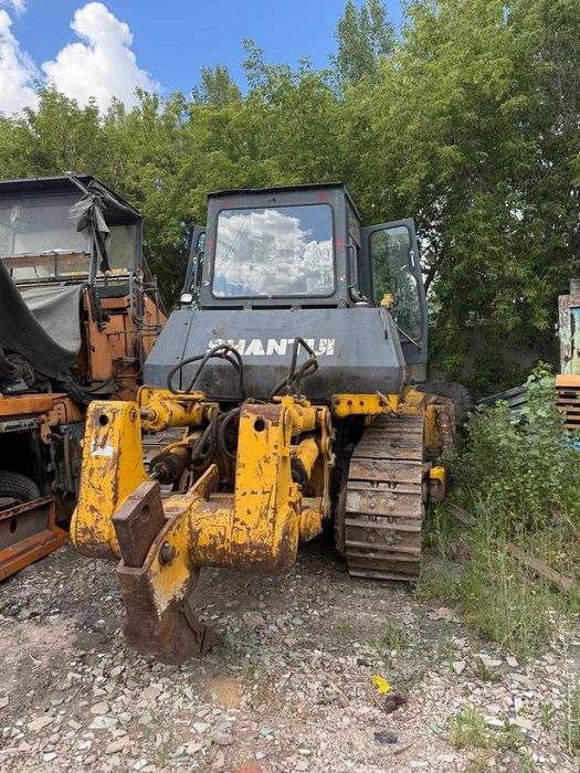 Продам Бульдозер Shantui SD23