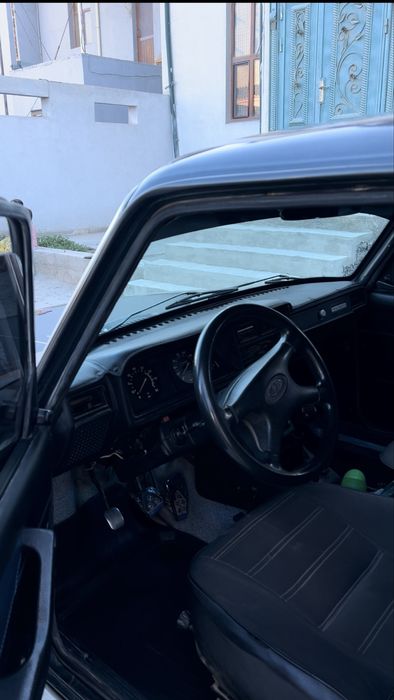 Ваз 2107 сотилади