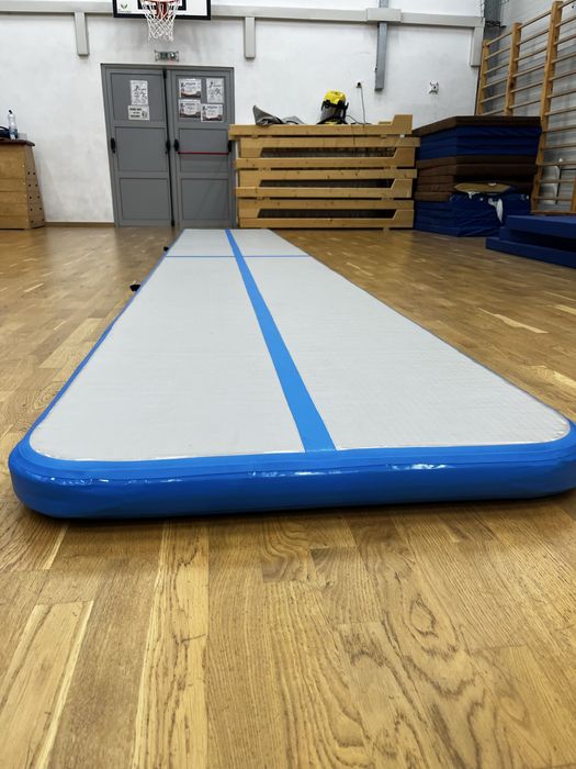 Airtrack Saltea gimnastică gonflabilă cu pompă  600x100x10cm PVC
