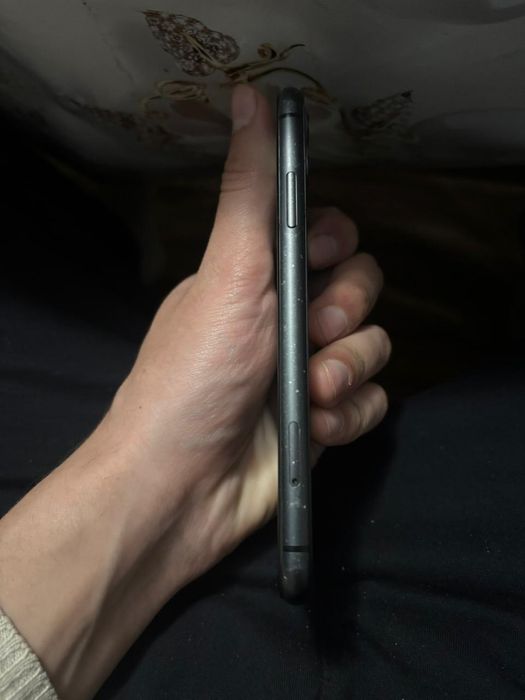 Продаю Iphone 11