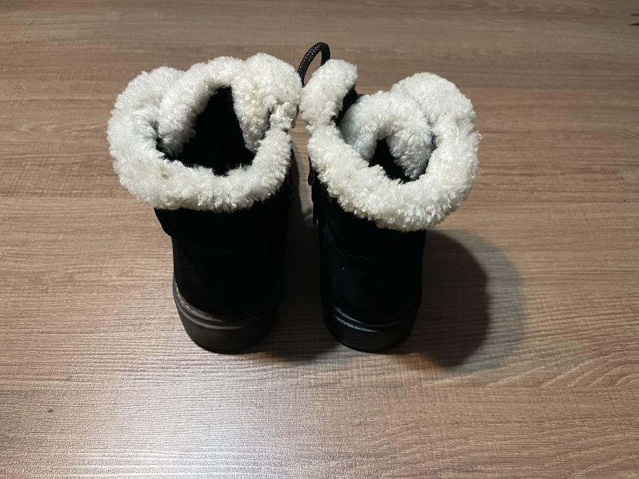 Ботинки зимние утепленные женские