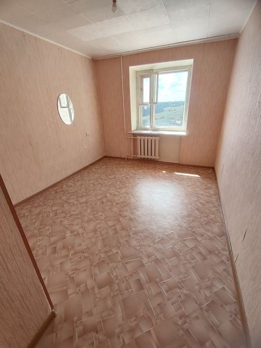 Продается 3-комн (4-88, 8 эт)