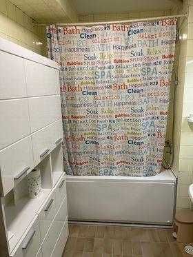 Дава се под наем Двустаен апартамент в София, Център - 75 кв.м за 484.5 € - Снимка #2